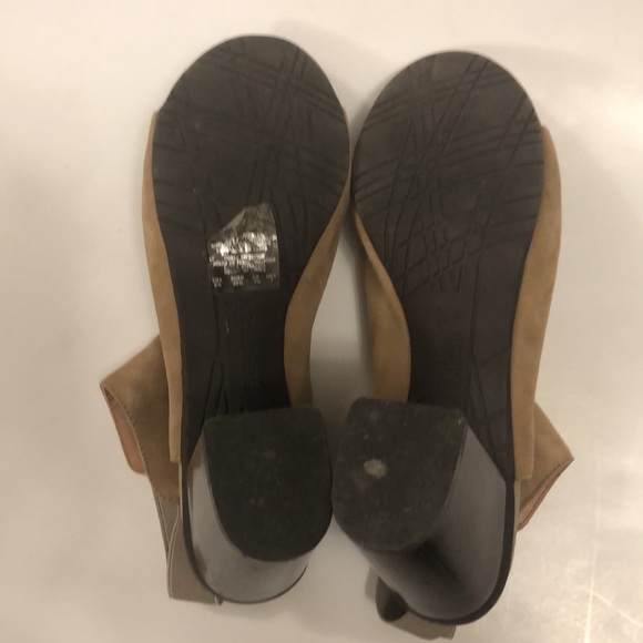 Kenneth Cole 9.5 Heels Shoes Open Toe Elastic Slingback Suede Upper Excellent - Picture 5 of 9